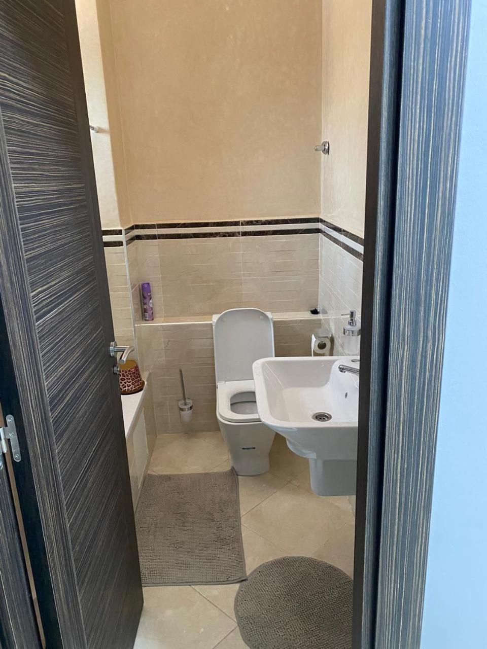 Apartment مفروشة للكراء اليومي Tangier
